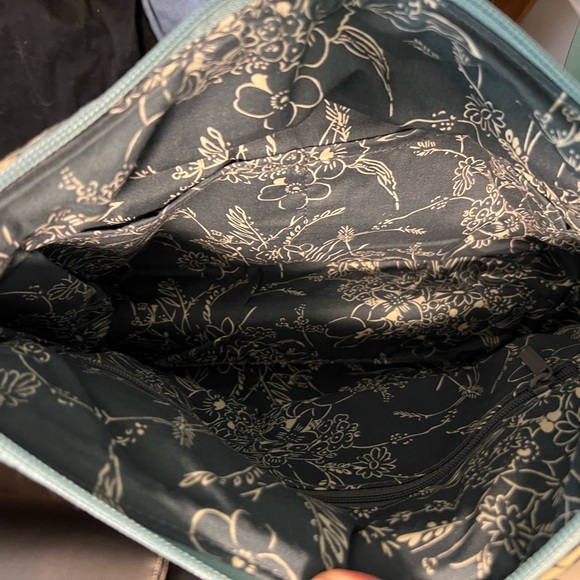 Vera Bradley Crossbody and wallet - Picture 4 of 7